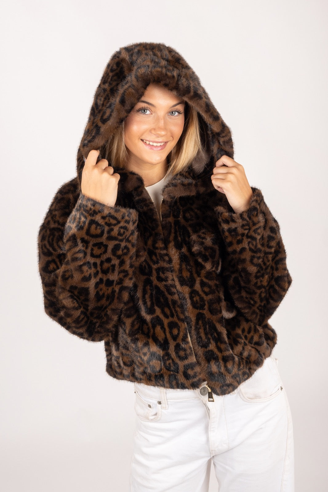 Chaqueta Sintetica Leopardo Oscuro 2