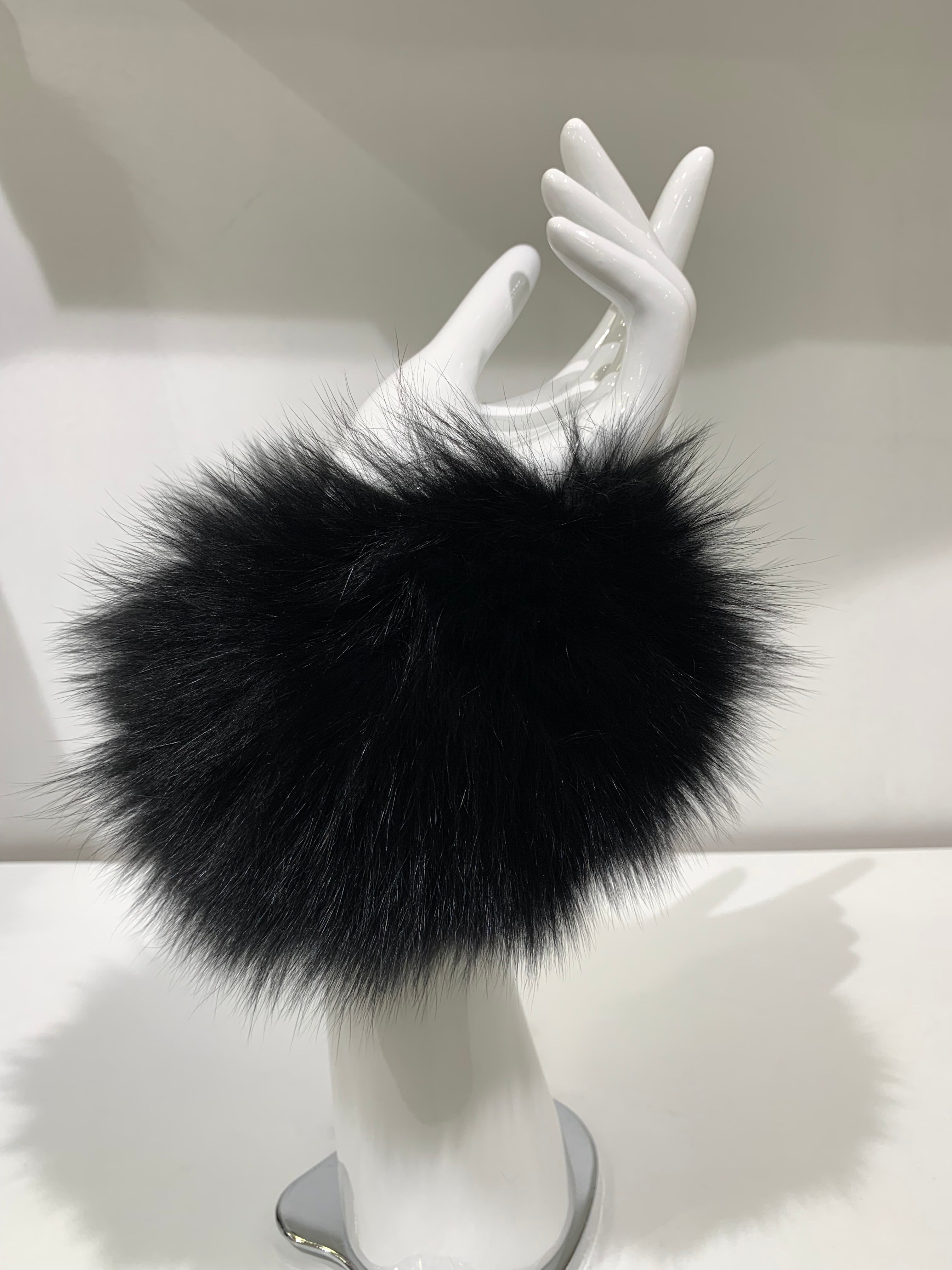 Puños Zorro Negro 1