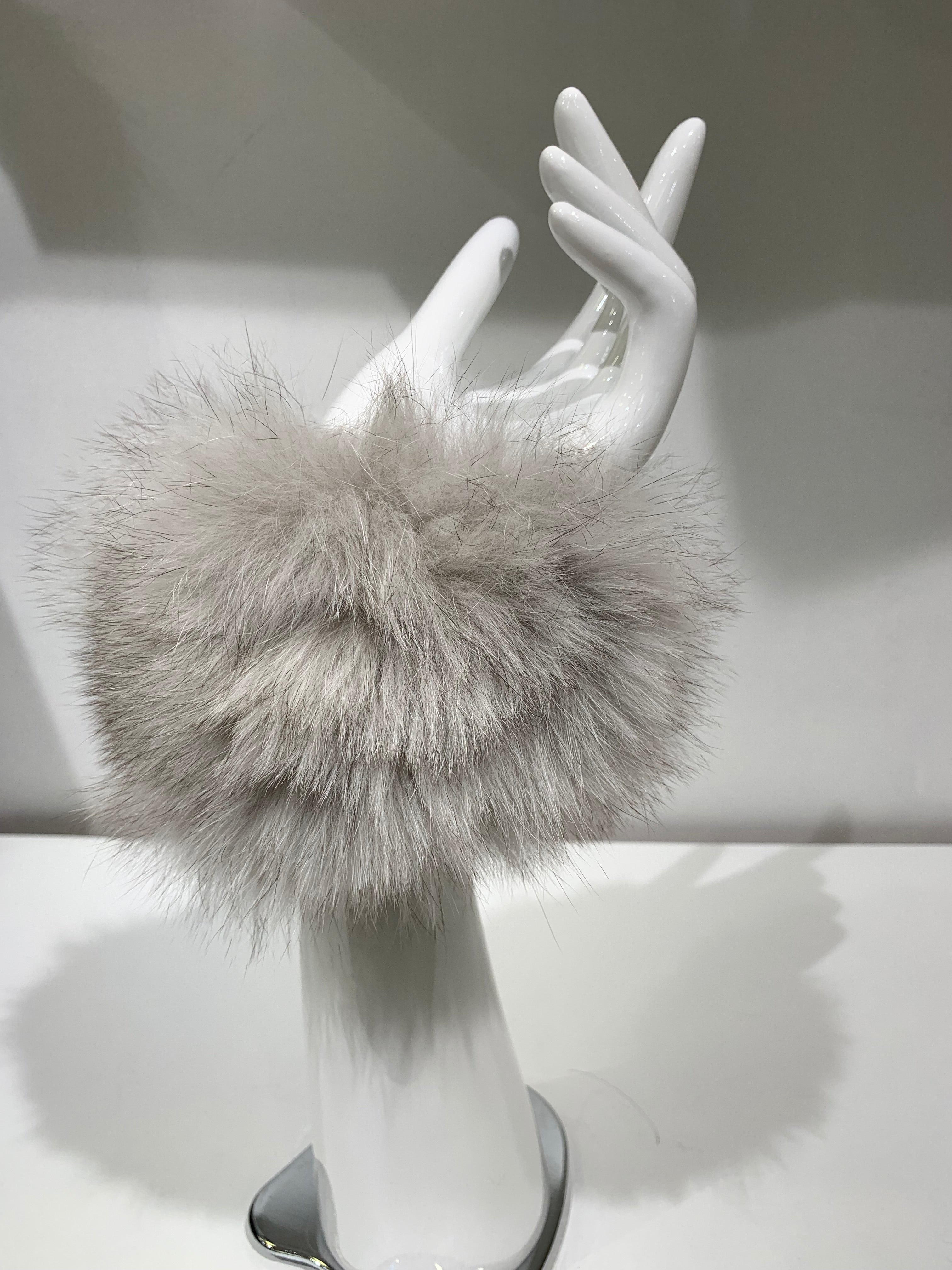 Puños Zorro Blanco/Perla 1